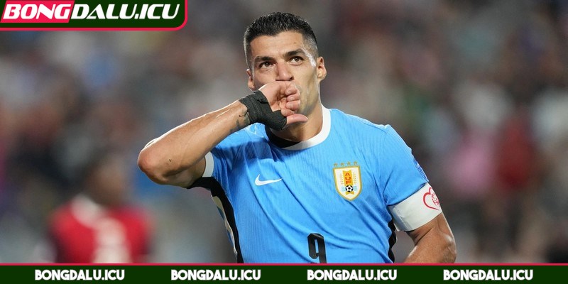 Cầu Thủ Ghi Bàn Nhiều Nhất Mọi Thời Đại Đáng Chú Ý - cau thu ghi ban nhieu nhat moi thoi dai huyen thoai luis suarez Luis Suarez được biết đến rộng rãi trên toàn cầu ghi nhiều bàn thắng