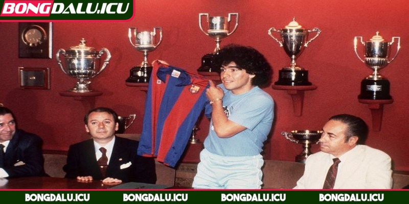 Thiên Tài Diego Maradona Biểu Tượng Bất Tử Của Argentina - 3 Gia nhập Barcelona ghi nhiều bàn thắng đẹp mắt